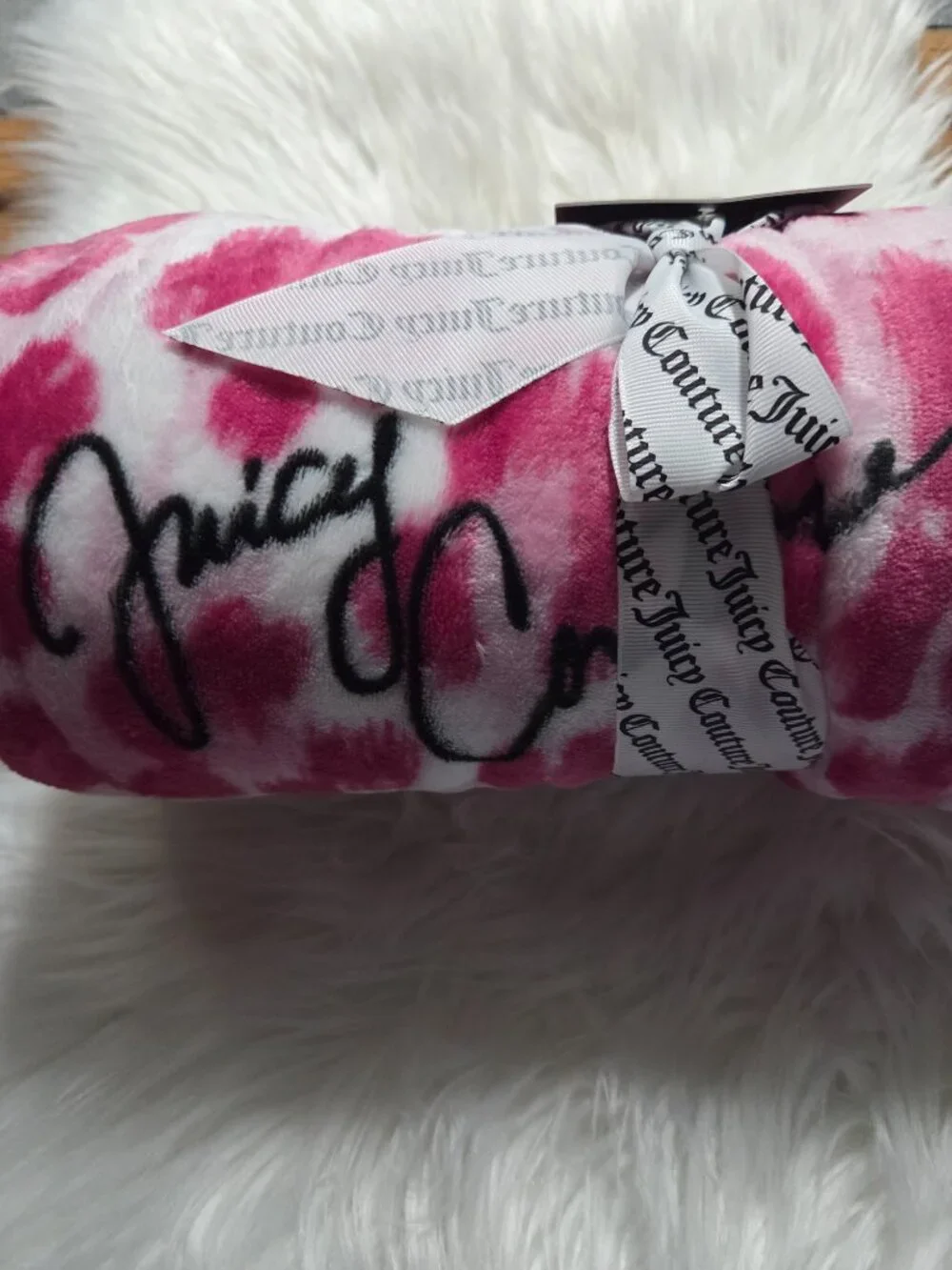 Juicy Couture Pink Leopard Print Throw Blanket